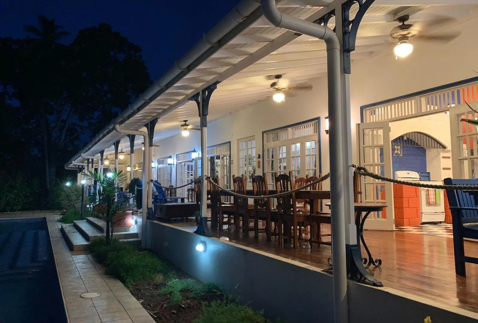 Sapodilla Villa - Cliffside Luxury Villa With Ocean Views & 50Ft Pool Mount Irvine