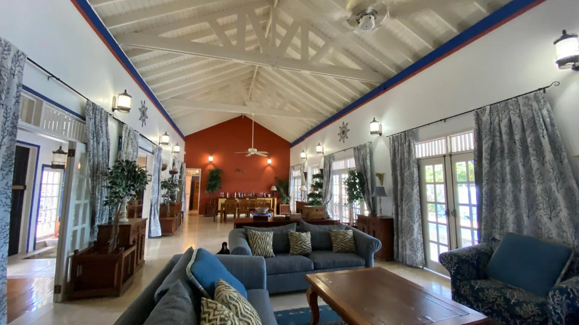 Sapodilla Villa - Cliffside Luxury Villa With Ocean Views & 50Ft Pool Mount Irvine Trinité-et-Tobago